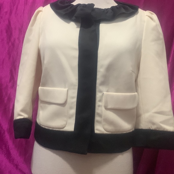 Bianca Nygård size 4, short cream and black jacket. Snap buttons. Mint con - Picture 6 of 8